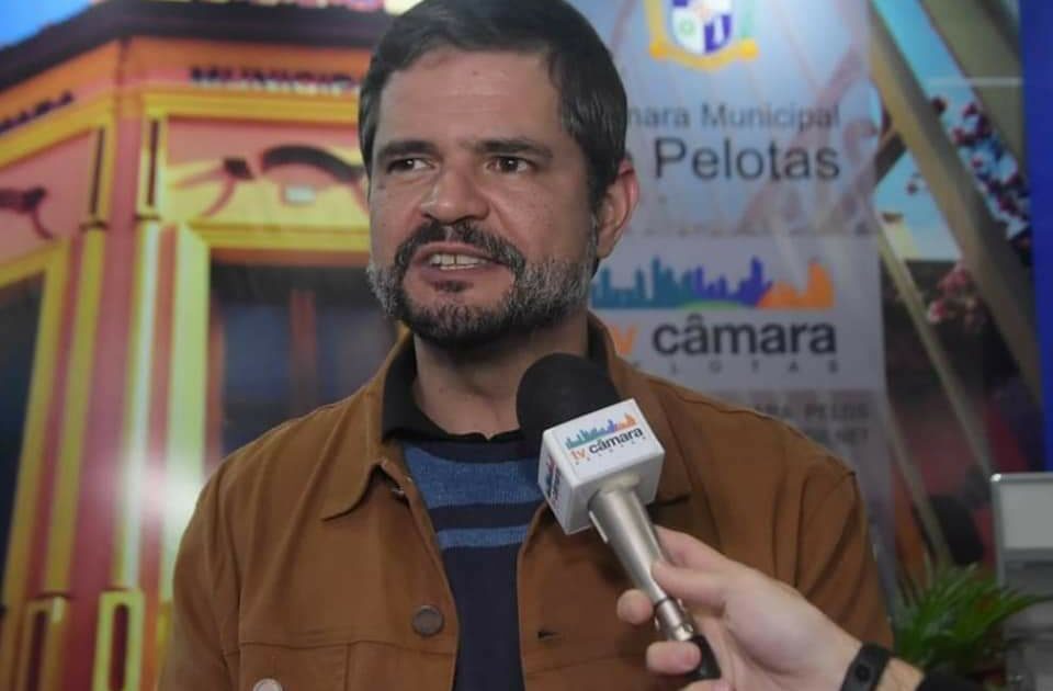 Jurandir Silva: “Sem a classe trabalhadora e sem a participação do povo negro na invenção dos doces, não tinha nem doce nem Feira”