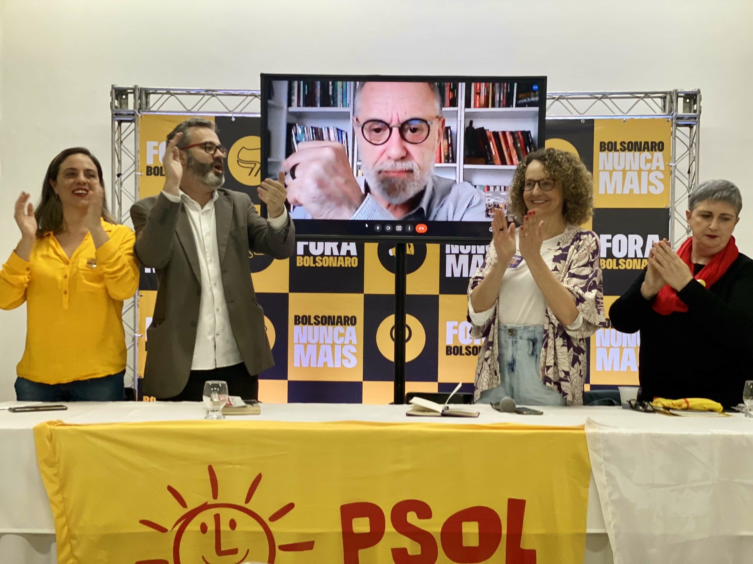 PSOL-RS lança plano de governo de Pedro Ruas para o RS