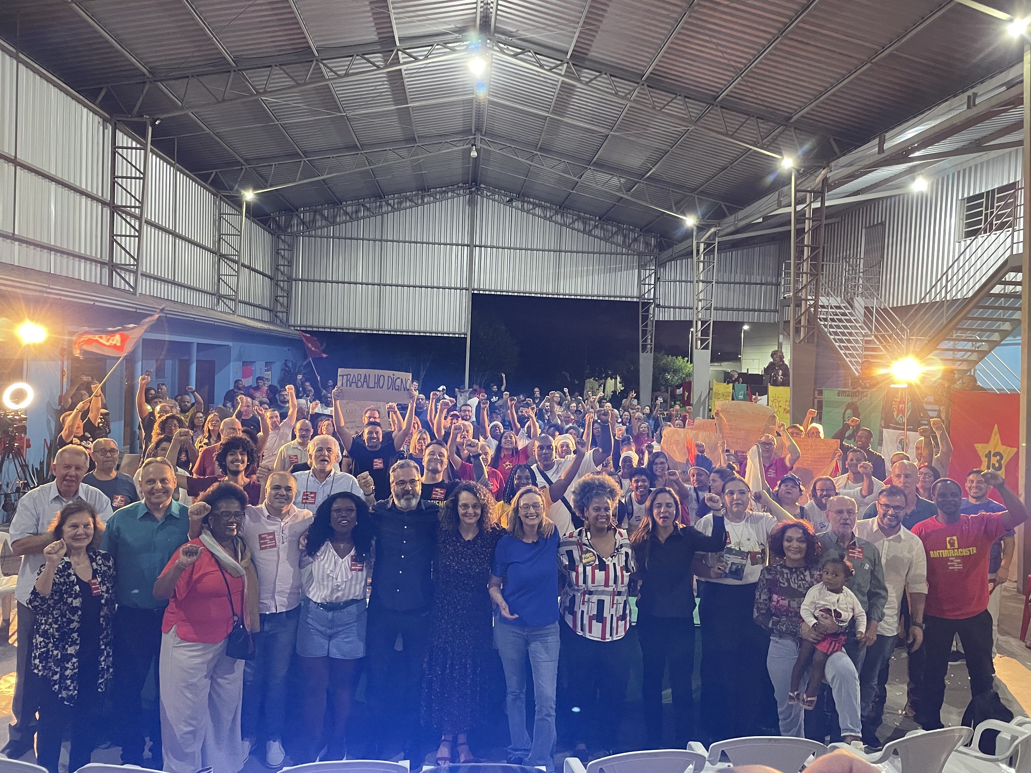 Evento conjunto de partidos de esquerda inicia processo de unidade para eleições de 2024 em Porto Alegre