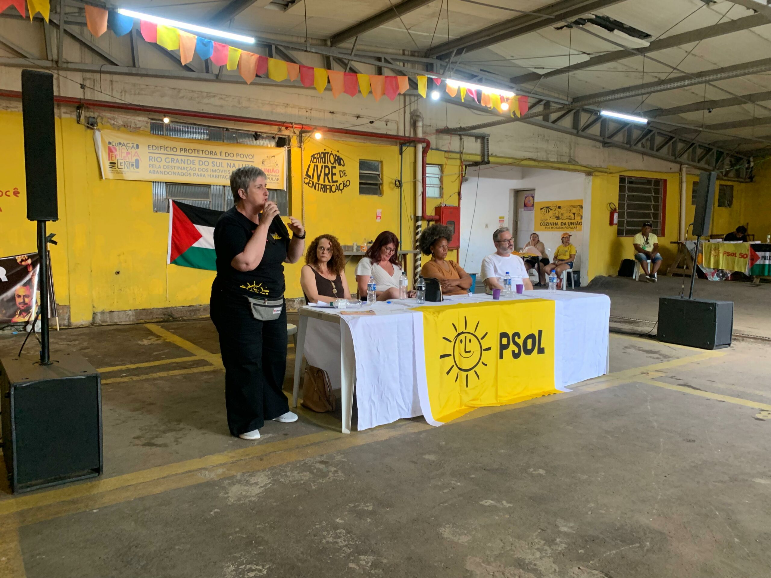 Balanço eleitoral e tarefas imediatas pautam primeira plenária do PSOL/RS pós-eleição