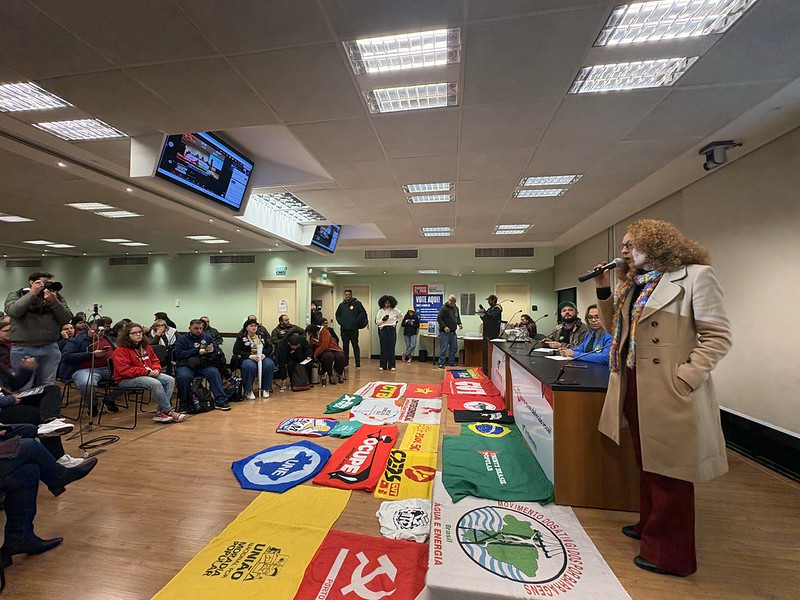 PSOL participa do lançamento do plebiscito popular em Porto Alegre