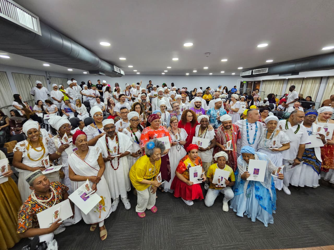 Cartilha do Povo de Terreiro: educação, memória e resistência contra o racismo religioso