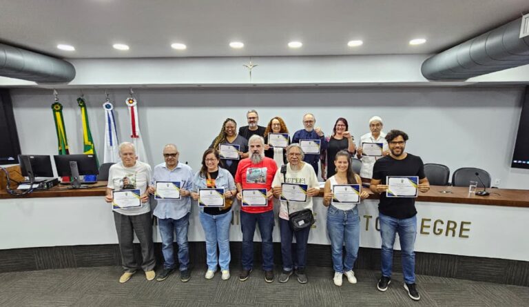 PSOL celebra 20 anos em Porto Alegre com defesa da luta popular e unidade contra a extrema direita