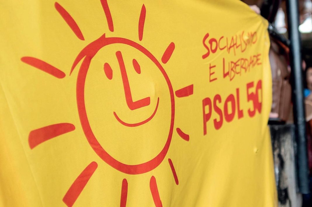 Diretório Nacional do PSOL rejeita federação com o PT, indica apoio a Lula no 1º turno e aprova também resoluções de conjuntura nacional e internacional