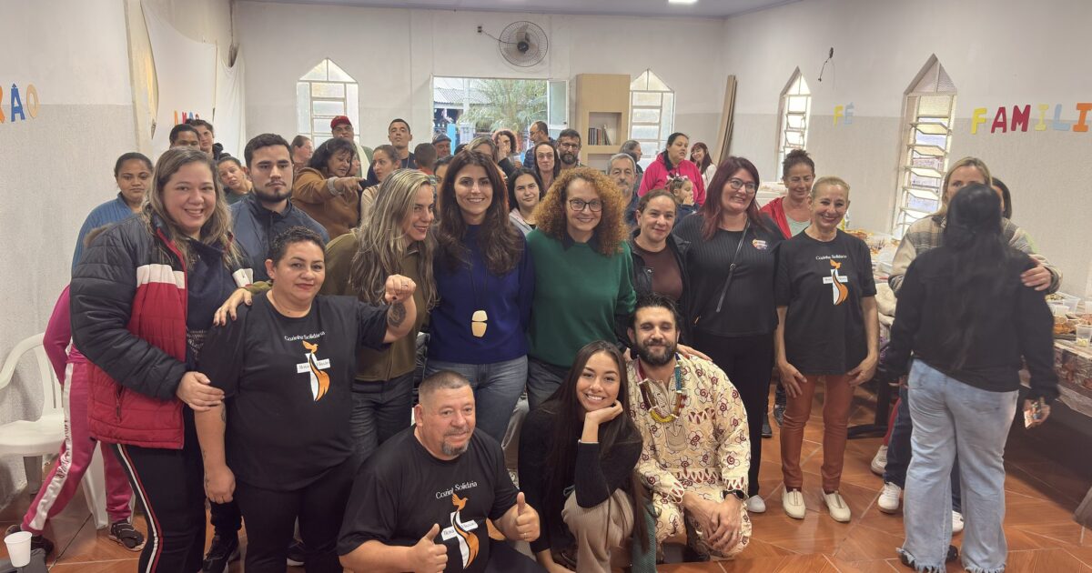 Canoas: Bate-papo na Cozinha Solidária Nova Missão com Luciana Genro, Fernanda Melchionna e Manuela D’Ávila fortalece mobilização da comunidade do Guajuviras